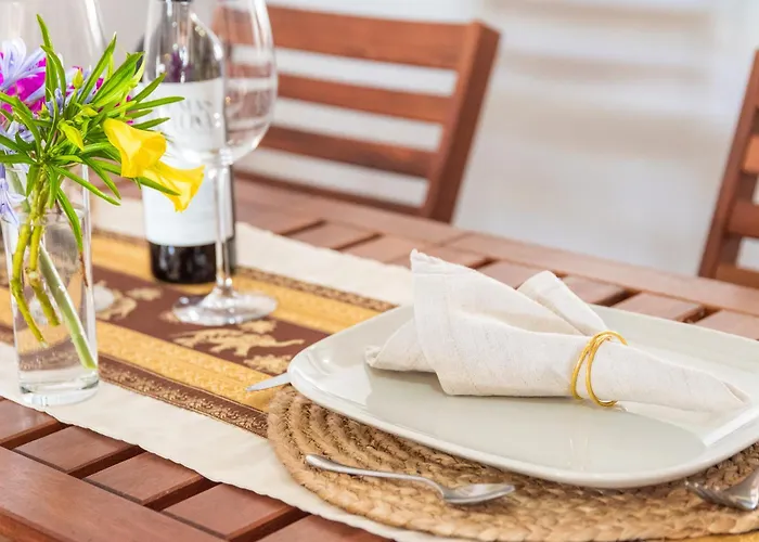 Casa Del Sol * Тихоко-де-Абахо